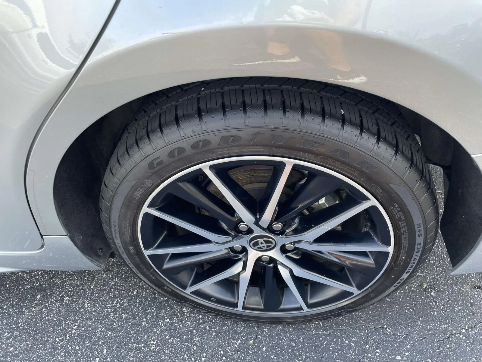 Used 2024 Silver Toyota SE image 12