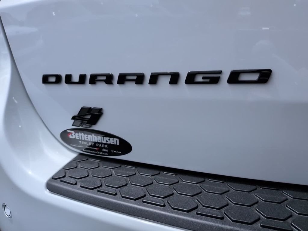 New 2026 White Knuckle Clear-Coat Exterior Paint Dodge GT Plus image 10