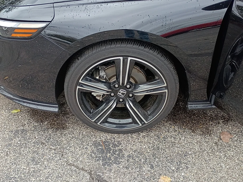 Certified Used 2024 Crystal Black Pearl Honda Sport image 10
