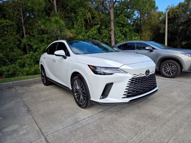 Certified Used 2024 White Lexus 350 Luxury image 1