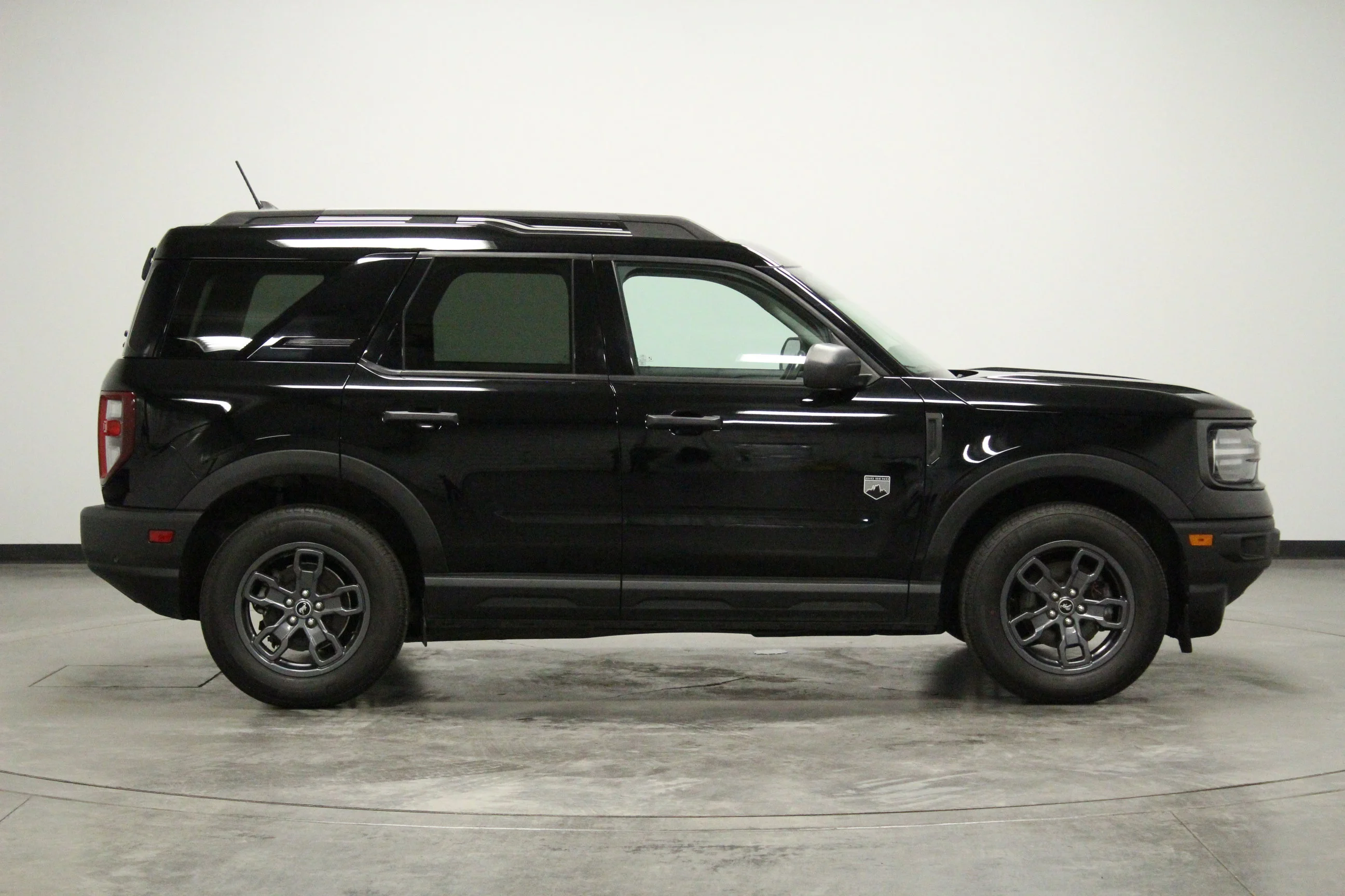 Used 2022 Shadow Black Ford Big Bend image 9