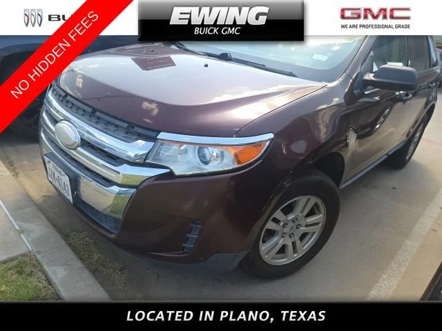 Used 2012 Red Ford SE image 1
