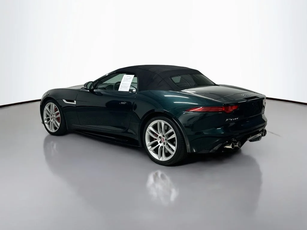 Used 2016  Jaguar R image 3