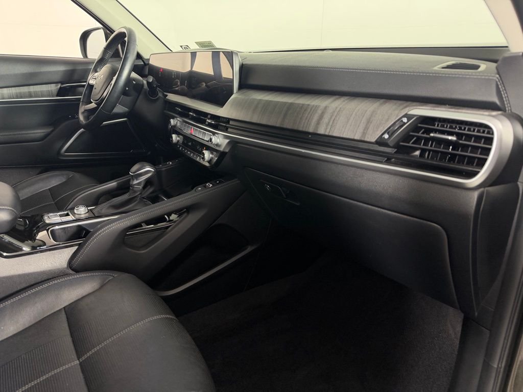 Certified Used 2023 Green Kia EX image 33