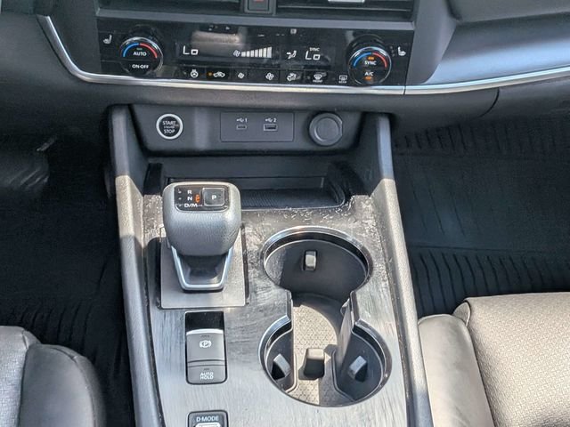Used 2023 Red Nissan SV image 19