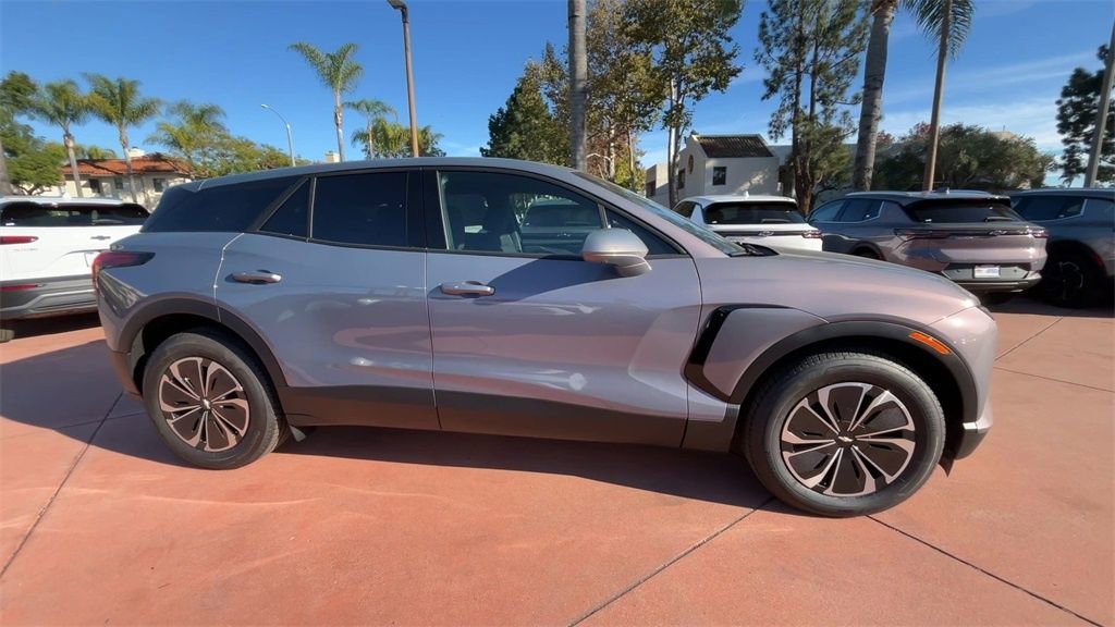 New 2026 Galaxy Gray Metallic Chevrolet LT image 9
