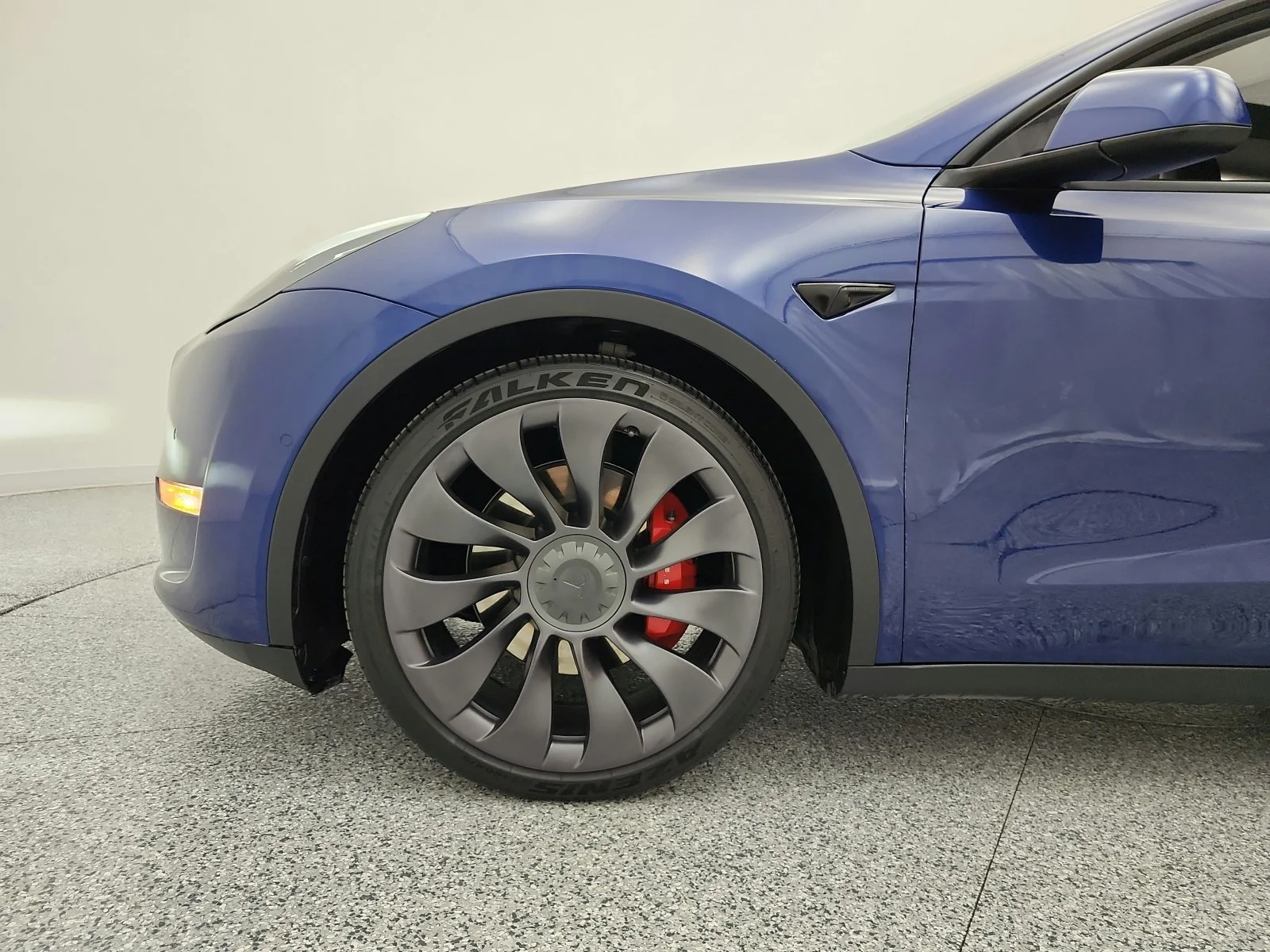 Used 2021 Deep Blue Metallic Tesla Performance AWD image 15