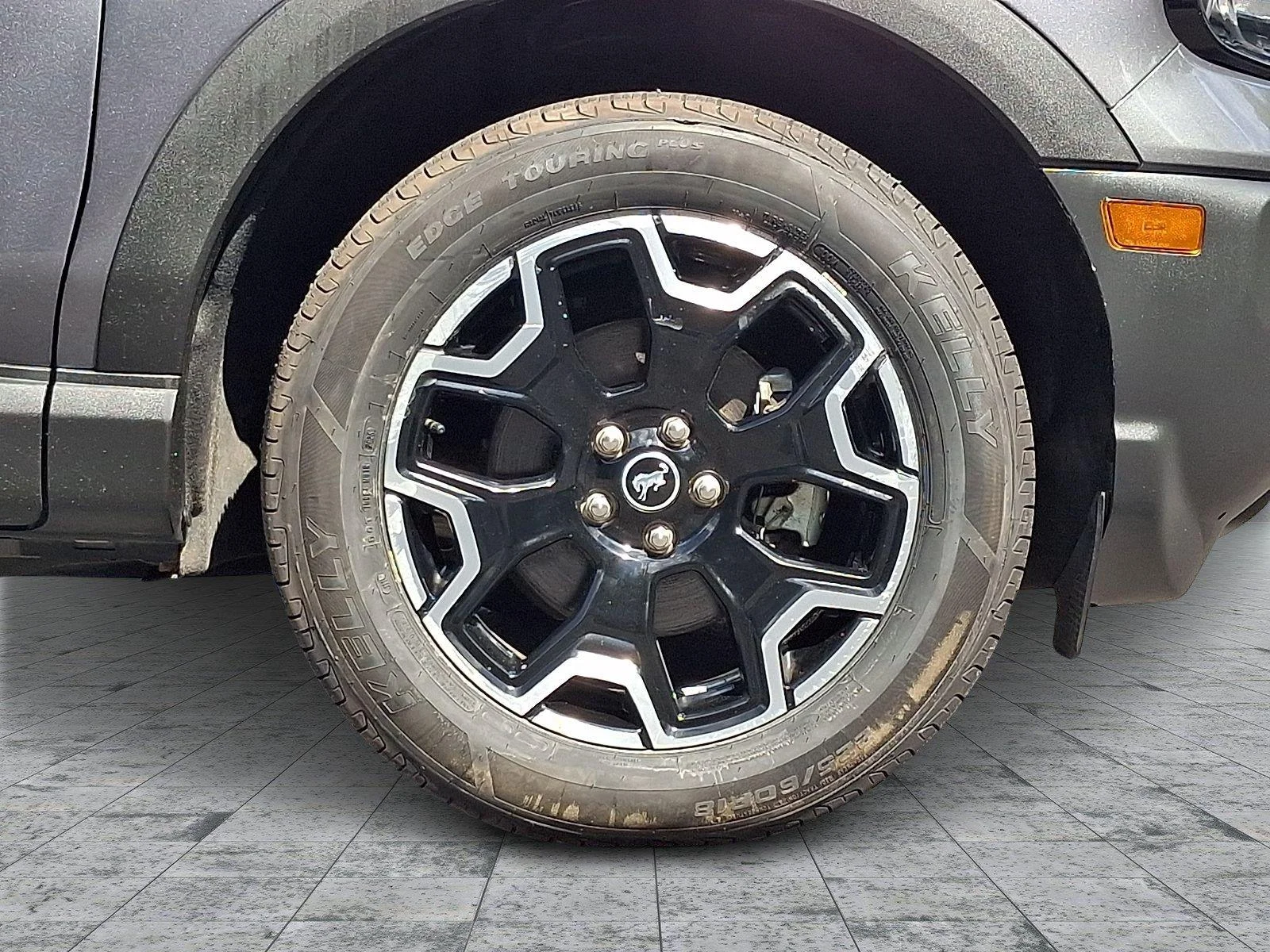 Used 2025 Carbonized Gray Metallic Ford Outer Banks image 8