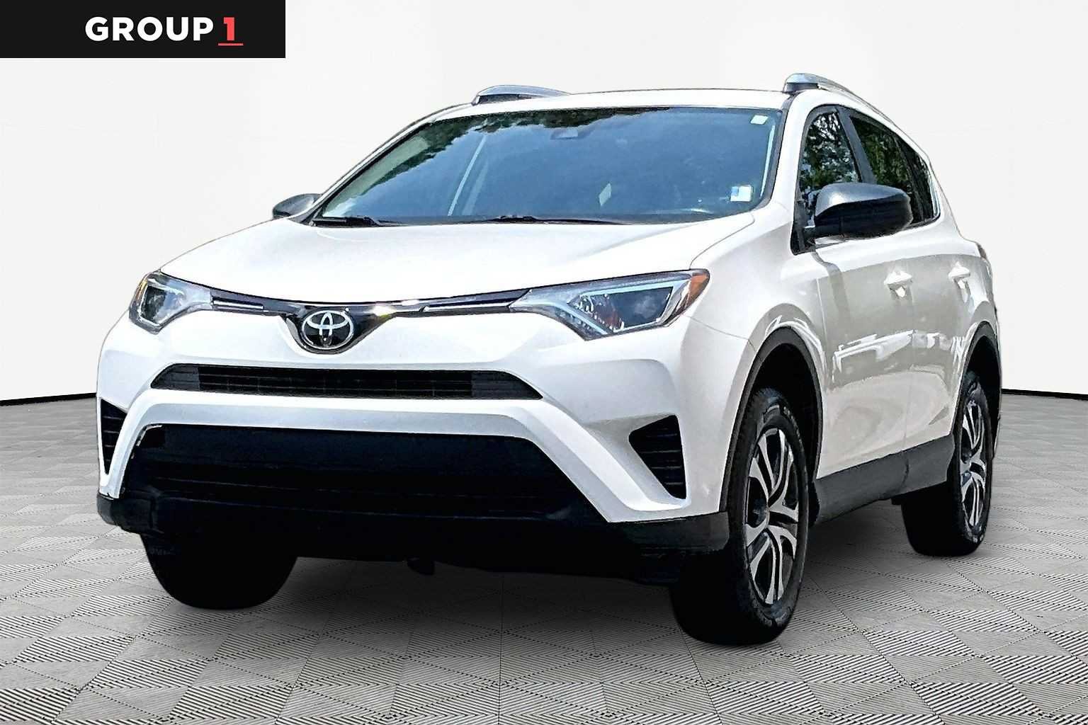 2018 Toyota RAV4 LE