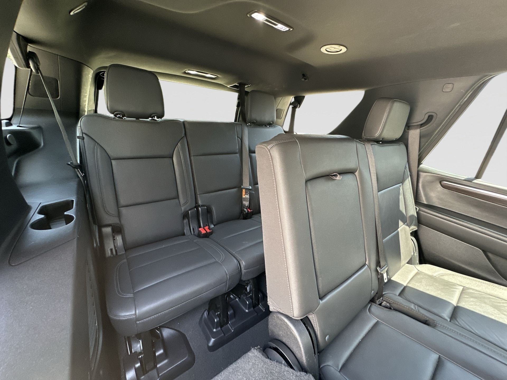 2025 Chevrolet Tahoe Z71 - Photo 26