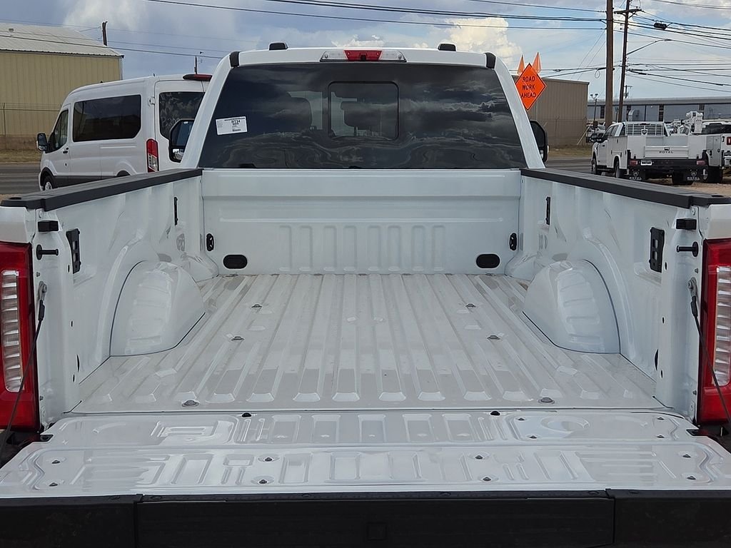 New 2026 Star White Metallic Tri-Coat Ford F-350® King Ranch® image 14