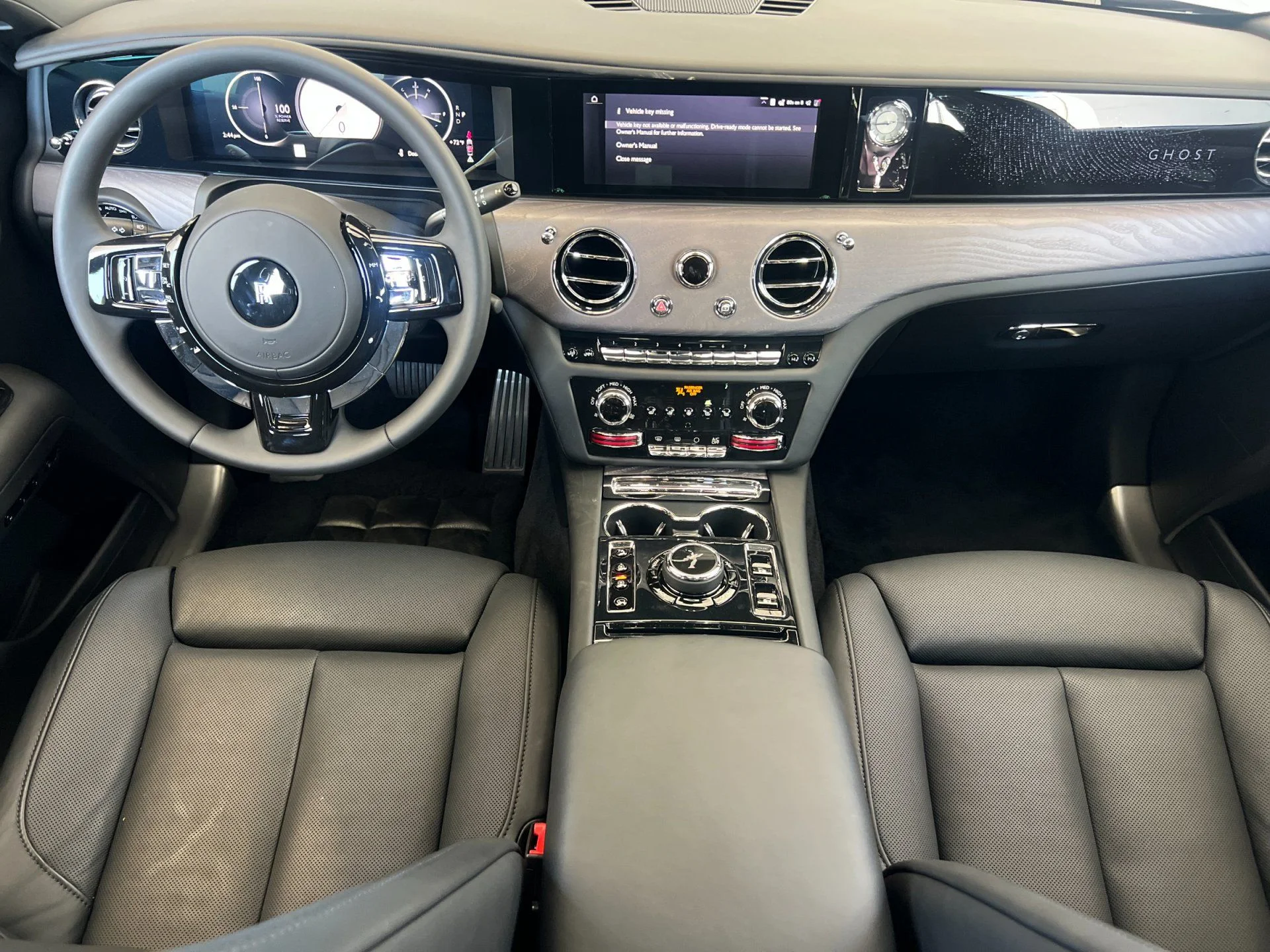 Certified Used 2026 Blue Rolls-Royce  image 5
