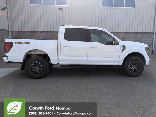 New 2026 Oxford White Ford Tremor image 2