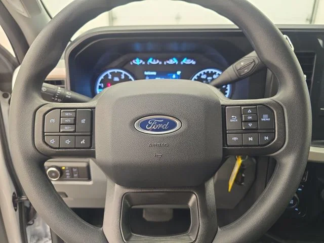 New 2026 Oxford White Ford F-250® XLT image 34