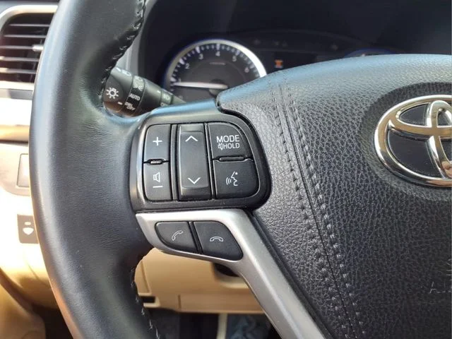 2019 Toyota Highlander XLE - Photo 24