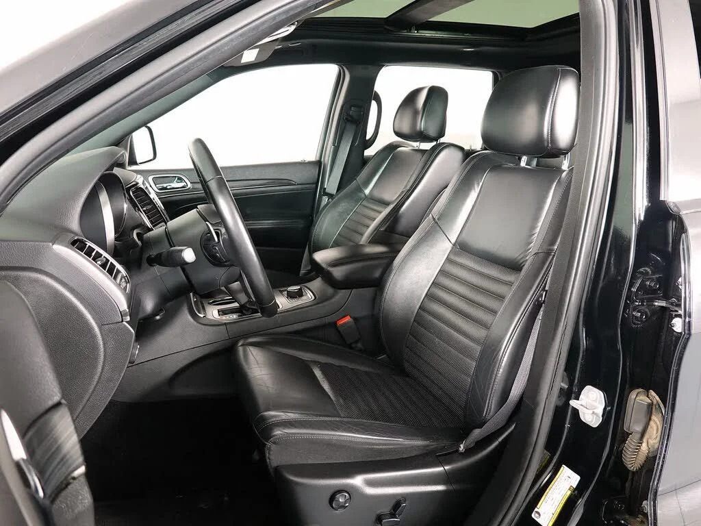 Used 2020 Black Jeep Limited X image 13