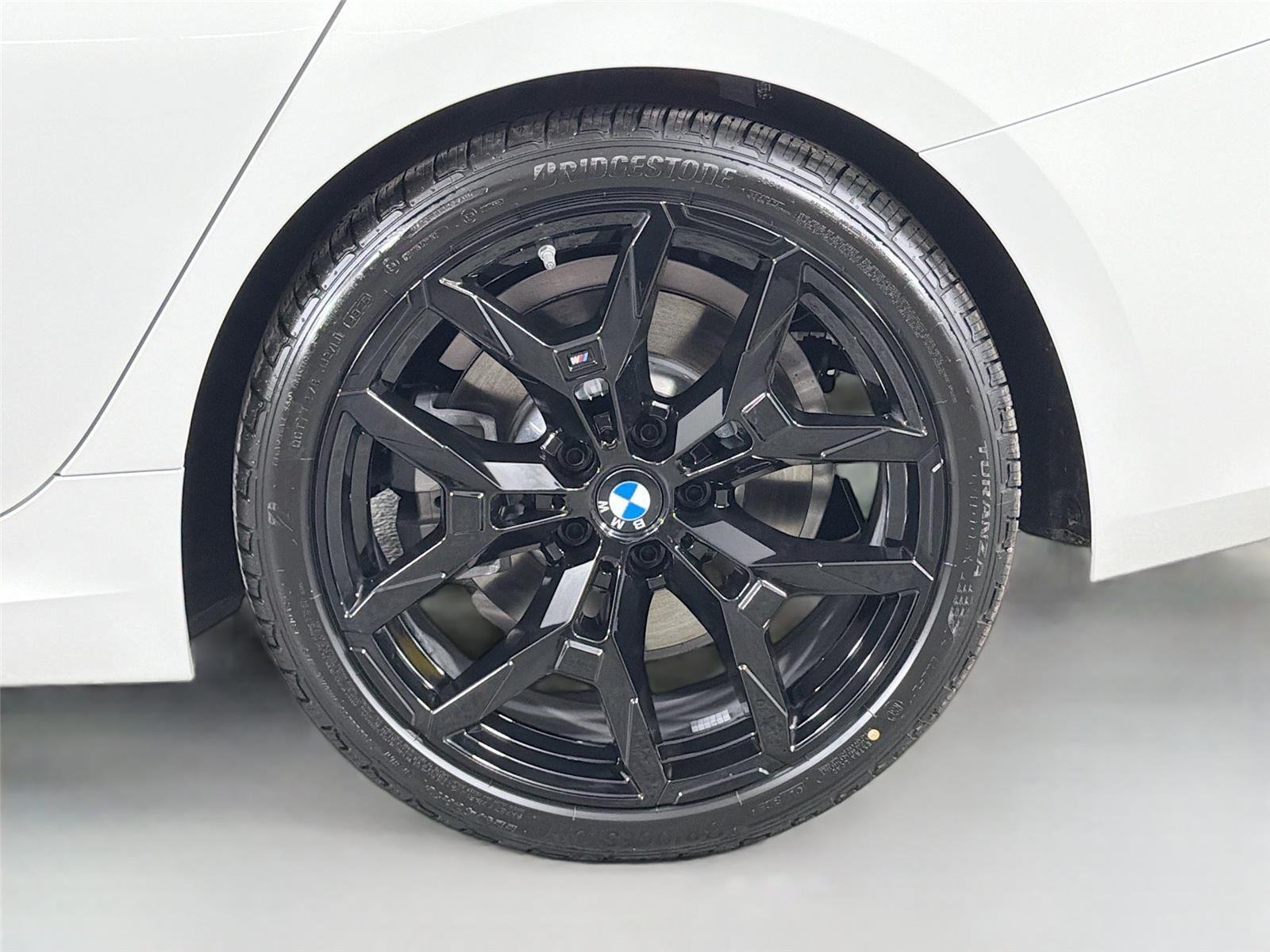 New 2026 Alpine White BMW 330i image 59