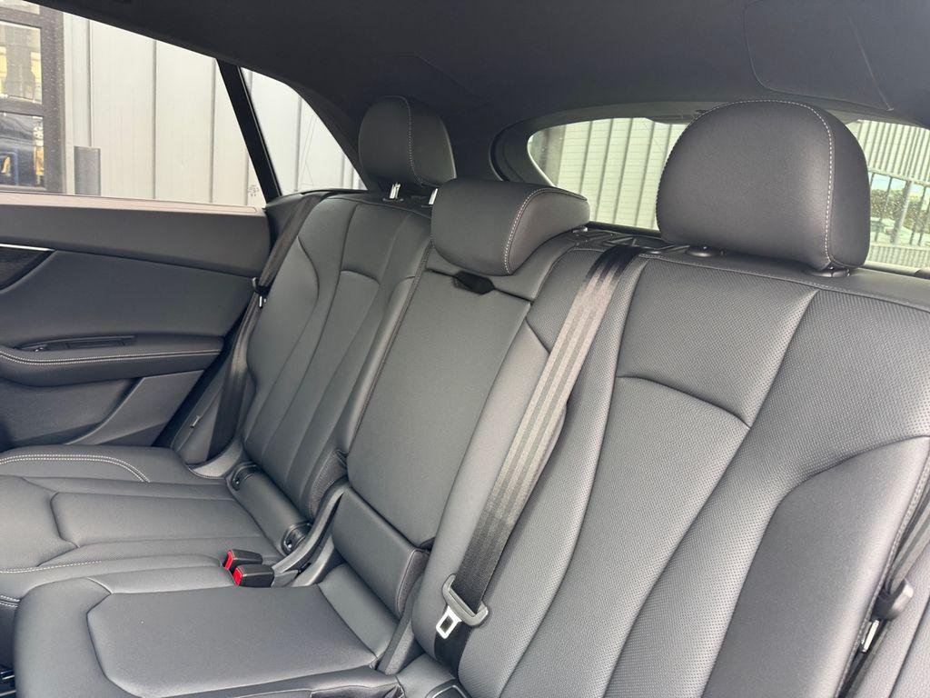 New 2026 Daytona Gray Pearl Effect Audi Premium plus image 23