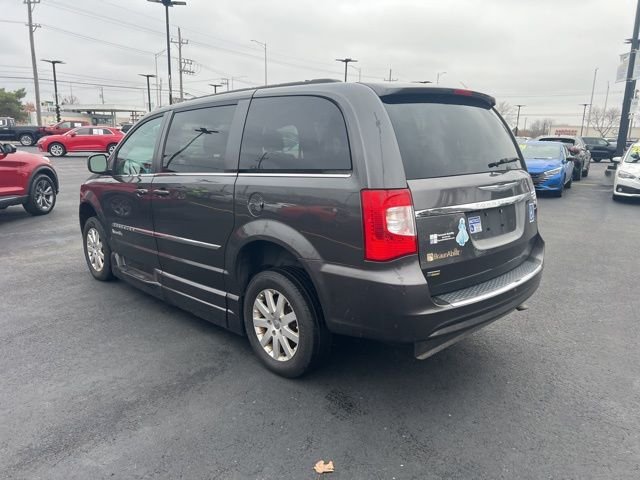 Used 2016 Gray Chrysler Touring image 5