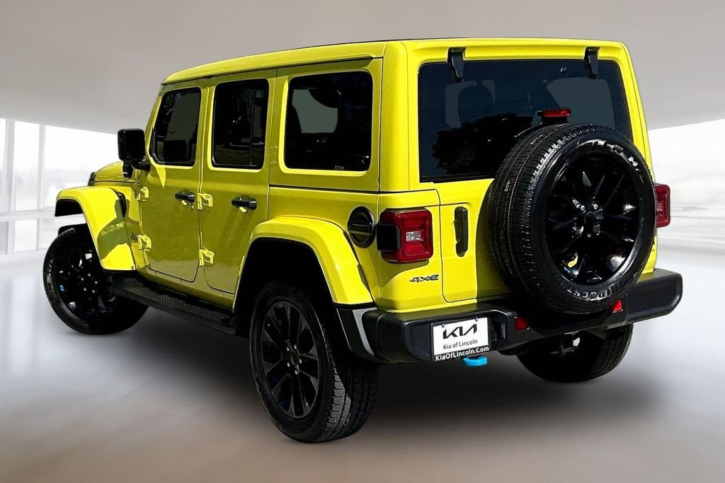 Used 2022 High Velocity Clearcoat Jeep Unlimited Sahara 4xe image 4