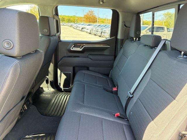 2026 Chevrolet Silverado 1500 LT - Photo 17