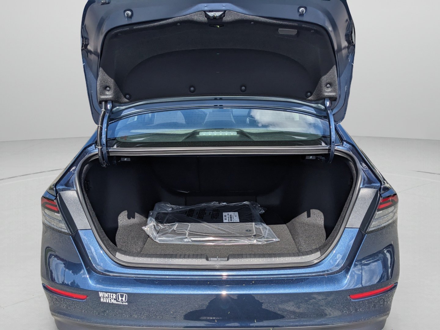 New 2026 Canyon River Blue Metallic Honda SE image 34