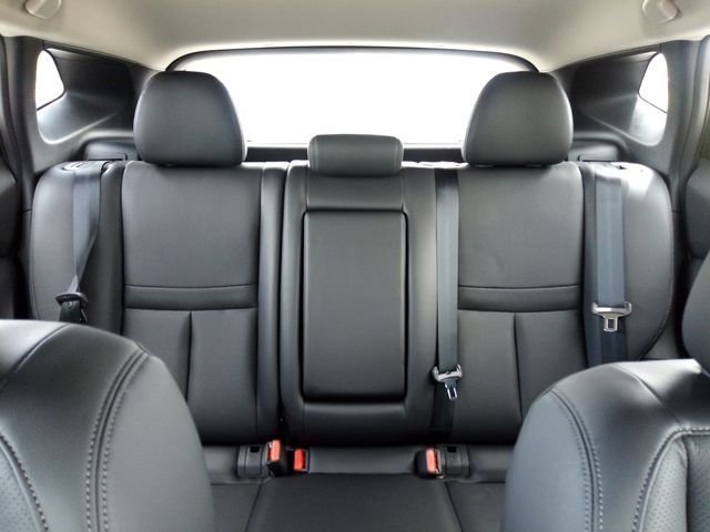 Used 2019 Gun Metallic Nissan SL image 11