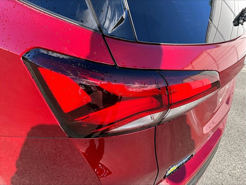 Used 2022 Cherry Red Tintcoat Chevrolet RS image 31