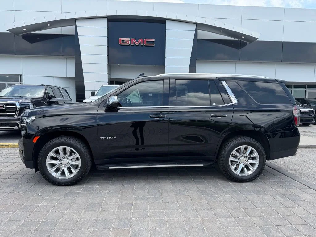 2023 Chevrolet Tahoe 2WD Premier's photo