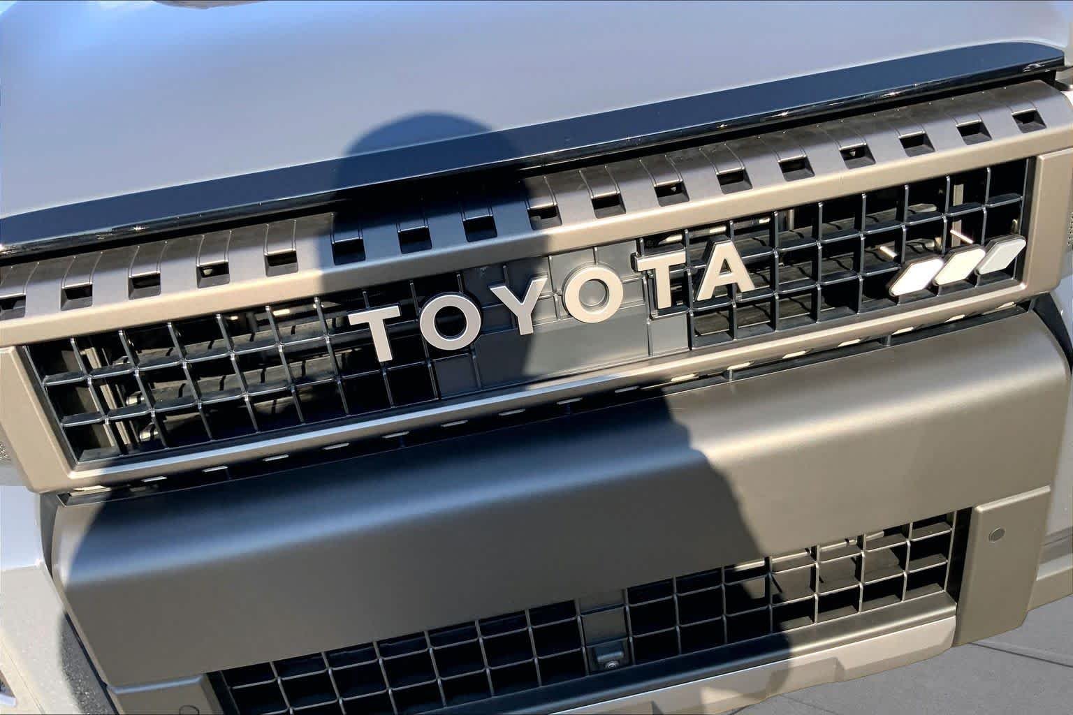 2025 Toyota Land Cruiser Base - Photo 29