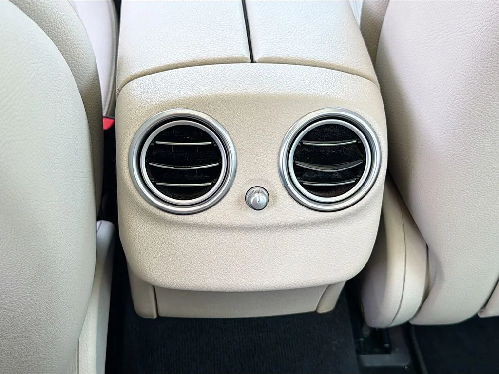 2023 Mercedes-Benz E-Class E350 - Photo 36