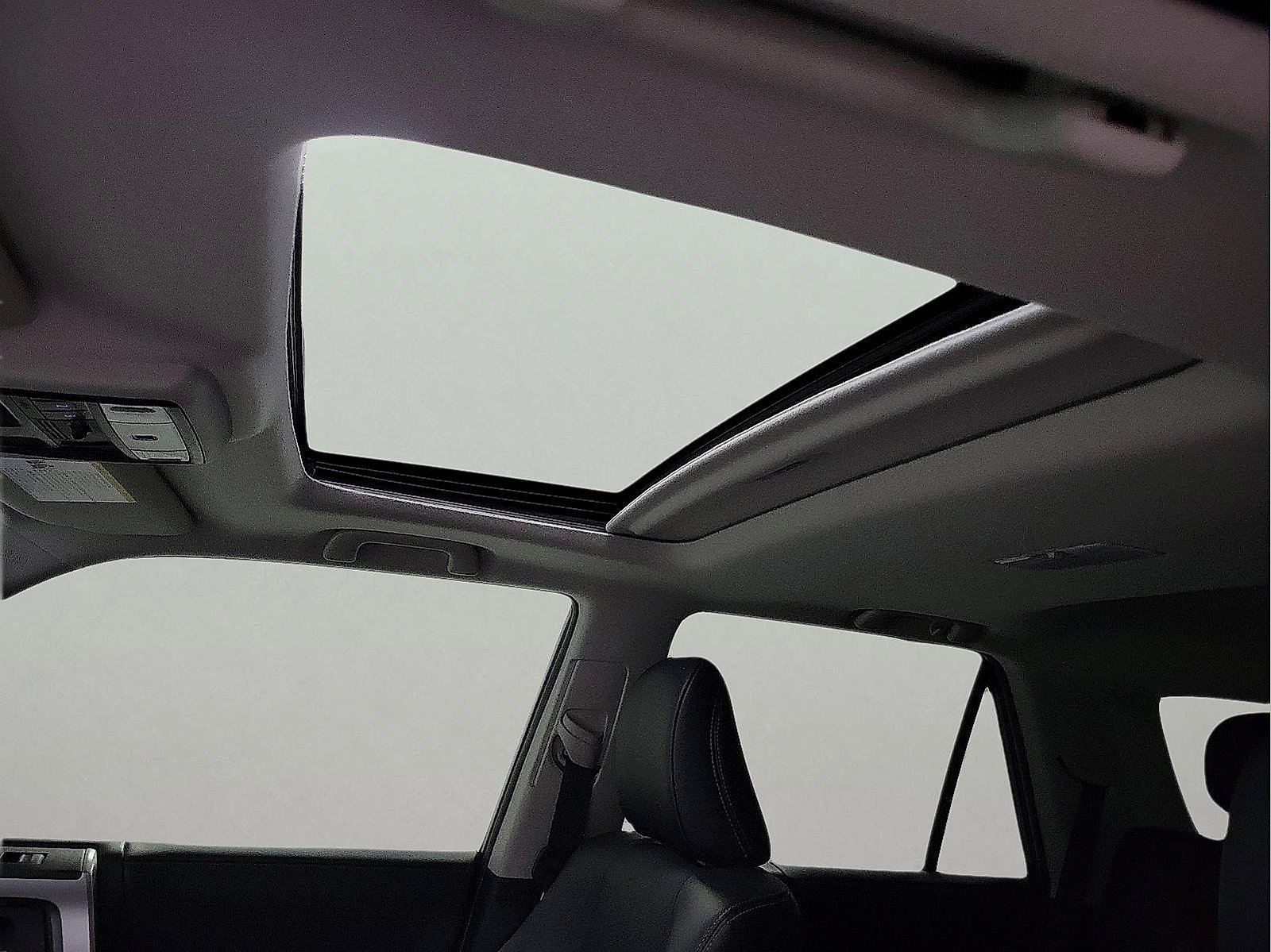 2021 Toyota 4Runner Limited - Photo 11