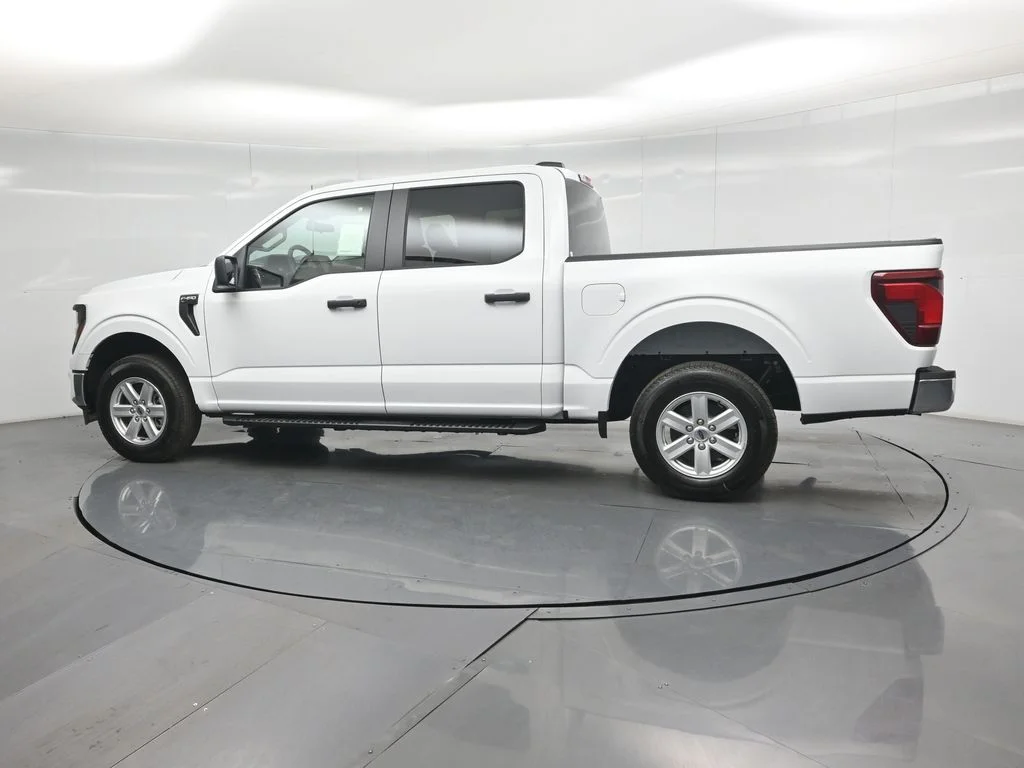 New 2026 White Ford XL image 5