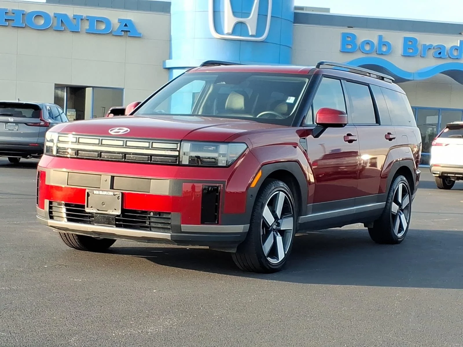 Used 2024 Ultimate Red Metallic Hyundai Limited image 16