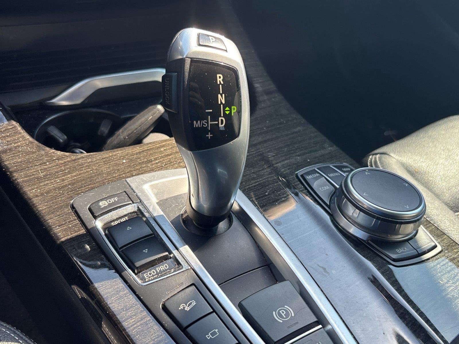 Used 2017 Black Sapphire Metallic BMW xDrive28i image 27