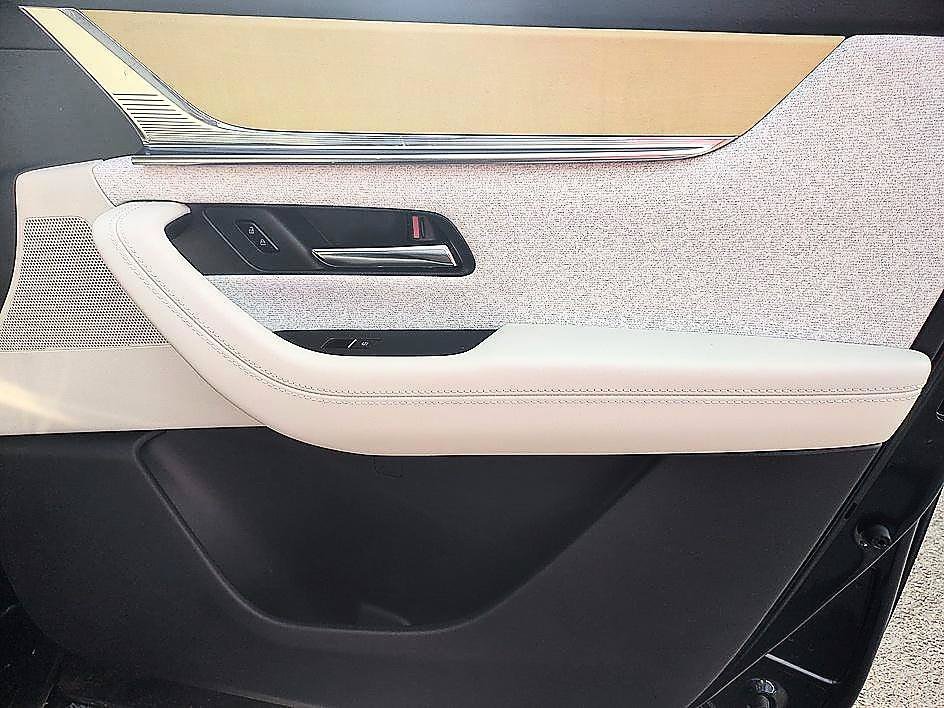2026 Mazda CX-90 Premium Plus Package - Photo 32