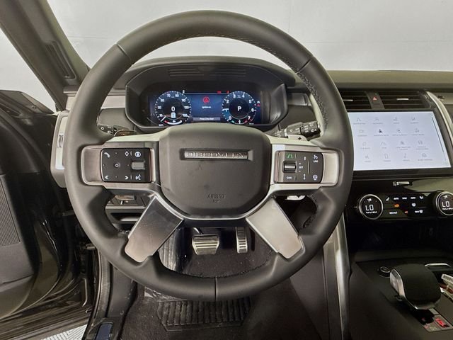 New 2026 Santorini Black Land Rover Dynamic SE image 12