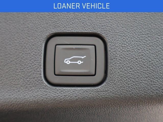 New 2026 Summit White GMC Elevation image 16