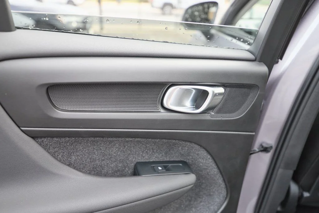 2026 Volvo XC40 Core - Photo 19