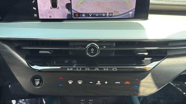 Used 2025 Super Black Nissan Platinum image 25