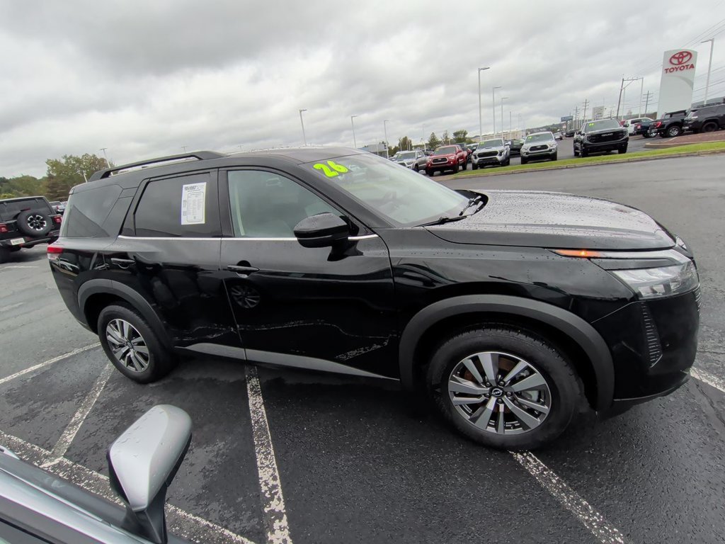 Used 2026 Black Nissan SL image 9