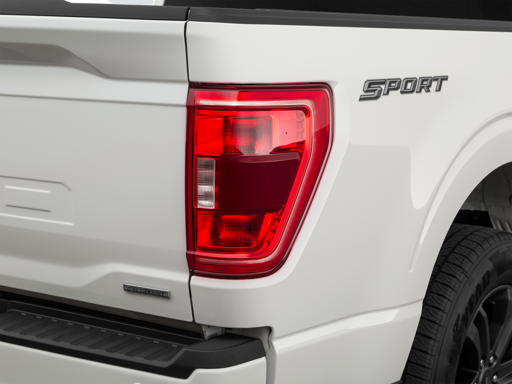 Used 2022 White Ford XLT image 52