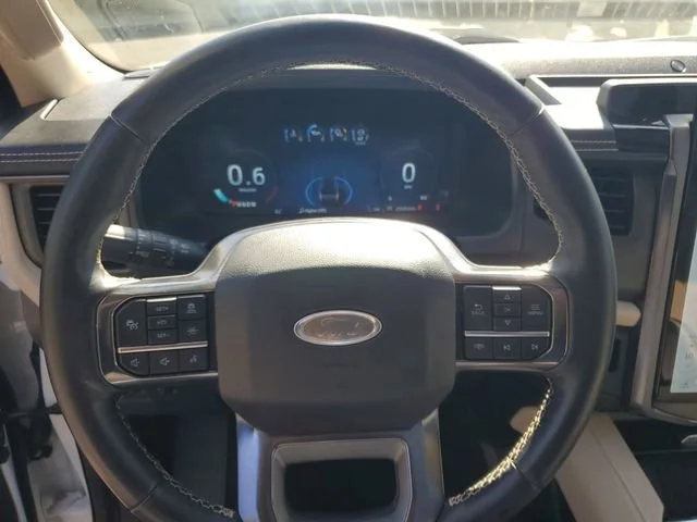 Used 2022 White Ford Platinum image 11