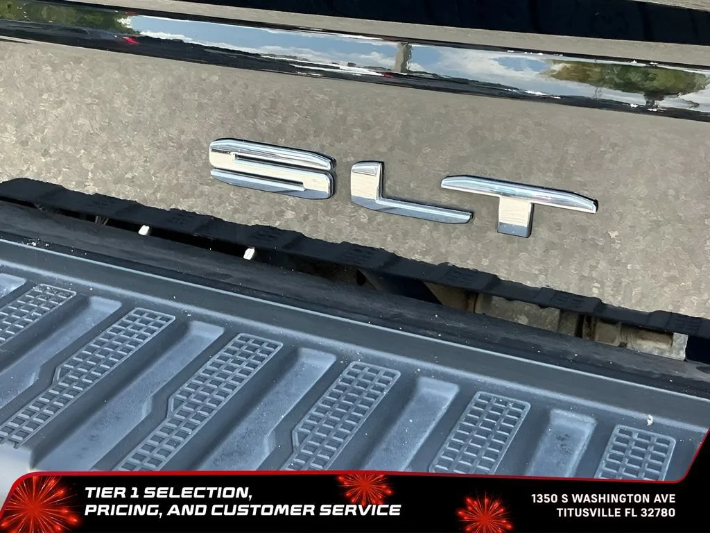 Certified Used 2024 Onyx Black GMC SLT image 37