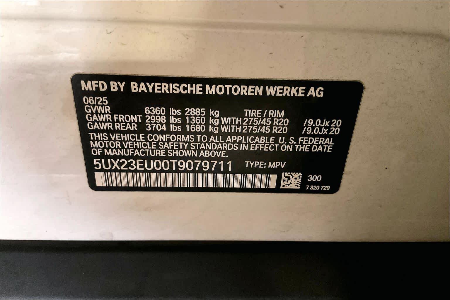 Used 2026  BMW xDrive40i image 32