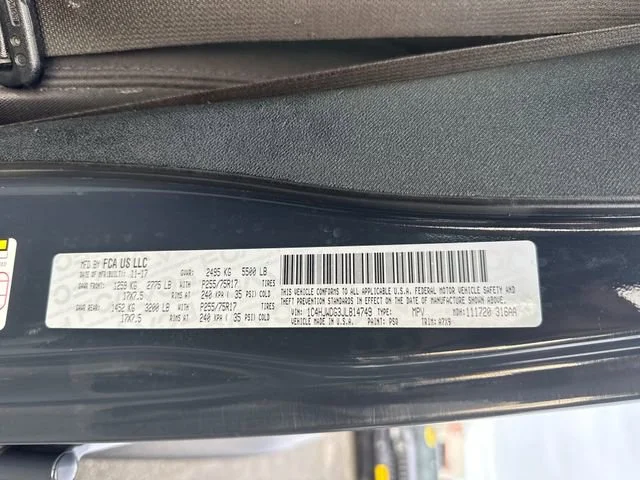 Used 2018 Rhino Clearcoat Jeep Sport S image 17