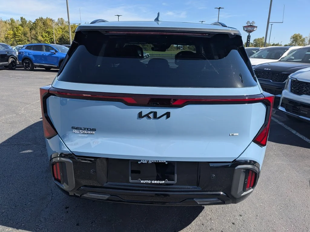 New 2027  Kia X-Line S image 33