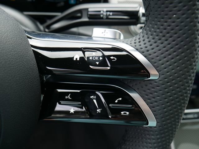 New 2026 Cirrus Silver Metallic Mercedes-Benz GLC 300 image 33