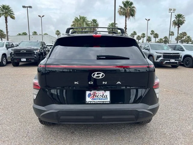 Used 2025 Black Hyundai SEL image 6