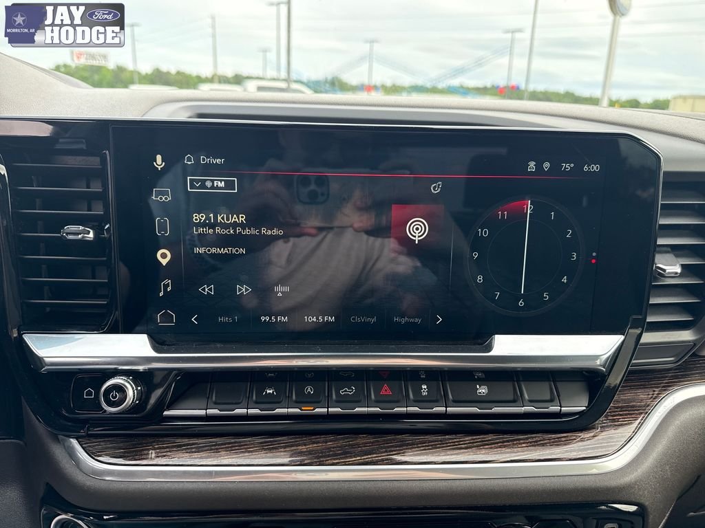 Used 2025 Silver GMC SLE image 23